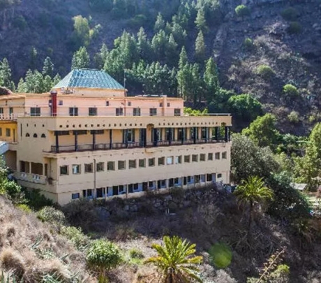 De rehabilitatie van het oude hotel Guayarmina op Gran Canaria begint